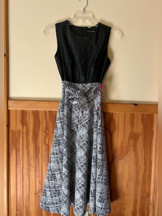 Calvin Klein Dresses & Skirts - Calvin Klein Sleevless Black & White Fit-and-Flare Dress